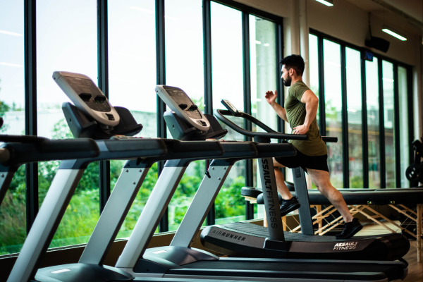 How to Clean Treadmill Belt