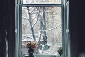 IS IT WISE TO OPEN WINDOWS IN THE COLDER MONTHS?